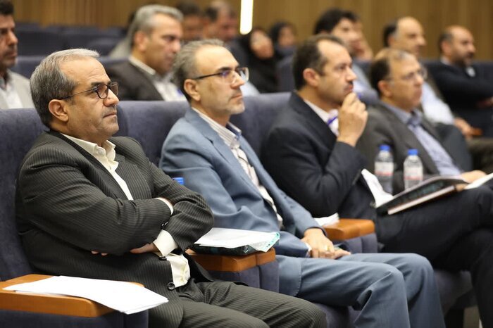 چالشهای سرمایهگذاری در معدن/ هنگامه اصلاح قانون و جای نظر بخش خصوصی چالشهای سرمایهگذاری در معدن/ هنگامه اصلاح قانون و جای نظر بخش خصوصی
