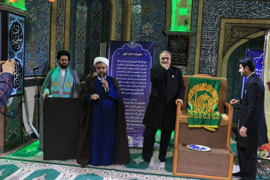 مراسم استقبال از پرچم گنبد مطهر آستان قدس رضوی و حرم حضرت امام رضا علیهالسلام در شرکت فولاد خوزستان مراسم استقبال از پرچم گنبد مطهر آستان قدس رضوی و حرم حضرت امام رضا علیهالسلام در شرکت فولاد خوزستان