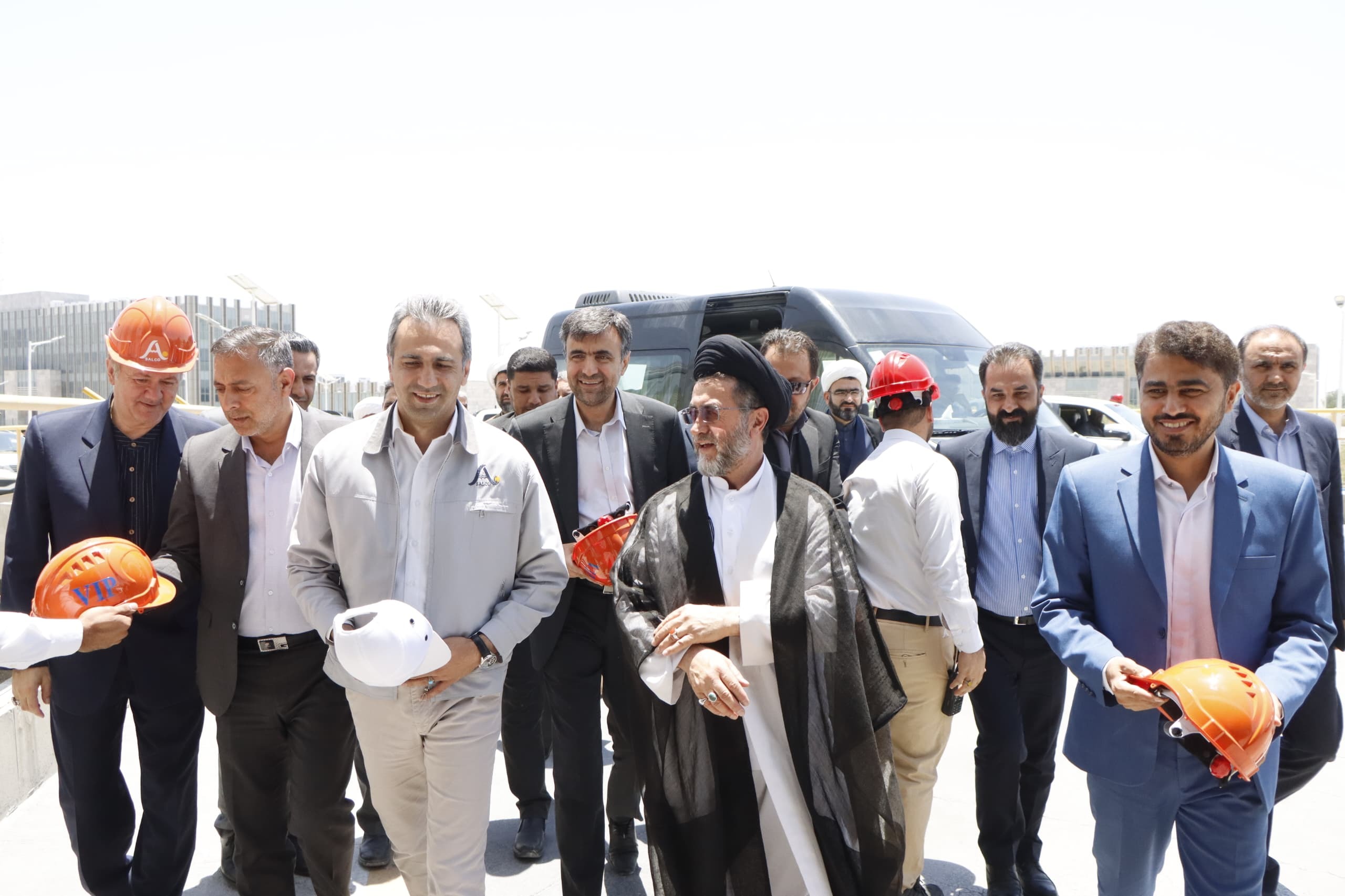 بازدید رئیس کل دادگستری فارس از مجتمع آلومینیوم جنوب بازدید رئیس کل دادگستری فارس از مجتمع آلومینیوم جنوب