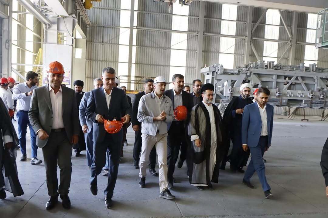 بازدید رئیس کل دادگستری فارس از مجتمع آلومینیوم جنوب بازدید رئیس کل دادگستری فارس از مجتمع آلومینیوم جنوب