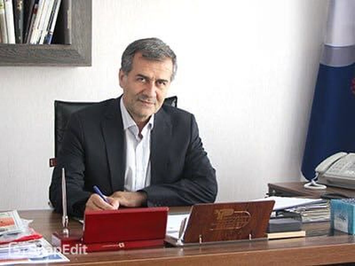رئیس‌جمهور یا معاون اول به موضوع قطعی برق صنایع ورود کنند