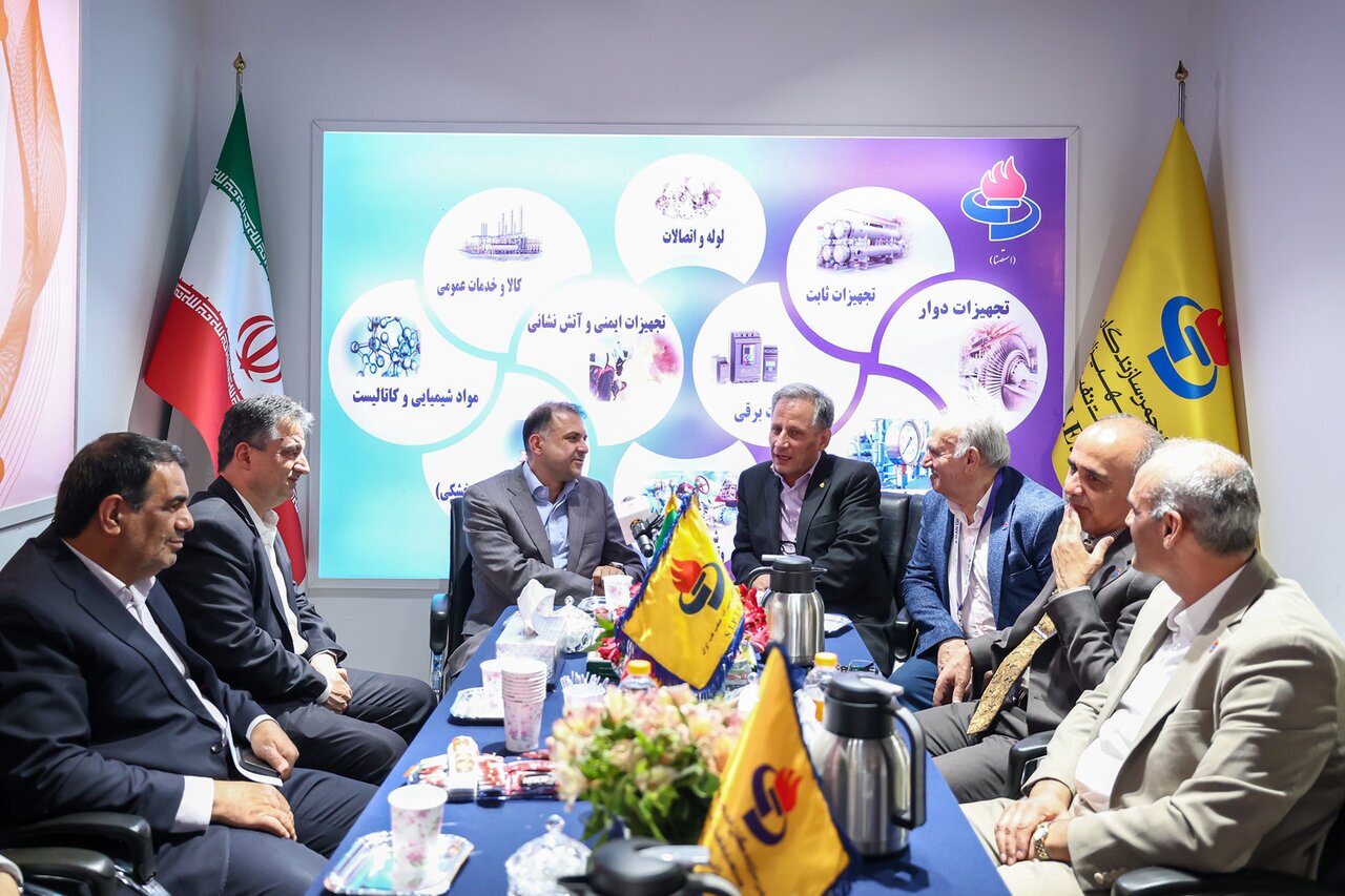 تأکید مدیرعامل شرکت ملی صنایع مس ایران بر بومیسازی هدفمند در بازدید از نمایشگاه بینالمللی نفت، گاز، پالایش و پتروشیمی تأکید مدیرعامل شرکت ملی صنایع مس ایران بر بومیسازی هدفمند در بازدید از نمایشگاه بینالمللی نفت، گاز، پالایش و پتروشیمی