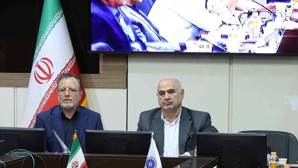 بازنگری همزمان آئیننامههای عضویت و کارت بازرگانی پیگیری میشود/ لزوم تقدم کارت عضویت اتاق بر کارت بازرگانی بازنگری همزمان آئیننامههای عضویت و کارت بازرگانی پیگیری میشود/ لزوم تقدم کارت عضویت اتاق بر کارت بازرگانی
