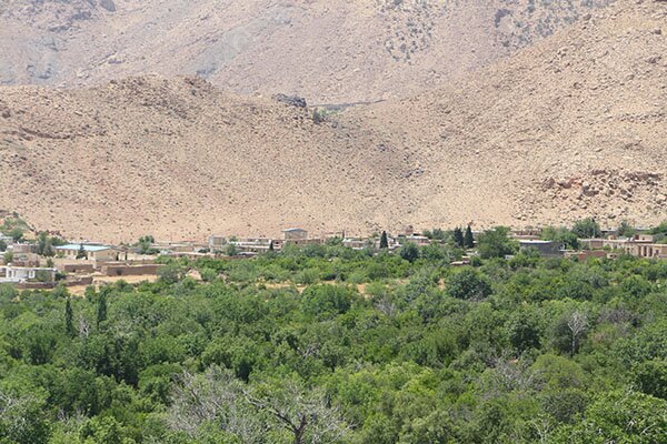چگونه در ۲۰ متری آثار تاریخی برای یک معدن مجوز صادر کردند؟ چگونه در ۲۰ متری آثار تاریخی برای یک معدن مجوز صادر کردند؟