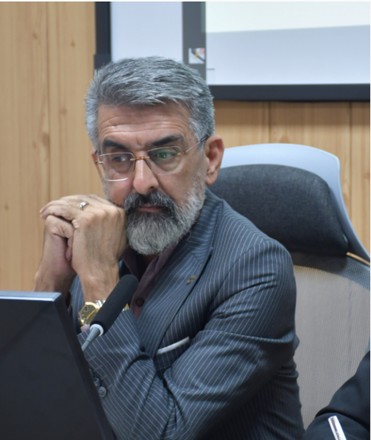 تأکید بر ارتقای جایگاه علمی مرکز پژوهش‌های کاربردی علوم زمین/ توجه سازمان زمین‌شناسی و اکتشافات‌ معدنی کشور به جایگاه بانوان دانشمند در سطوح مدیریتی