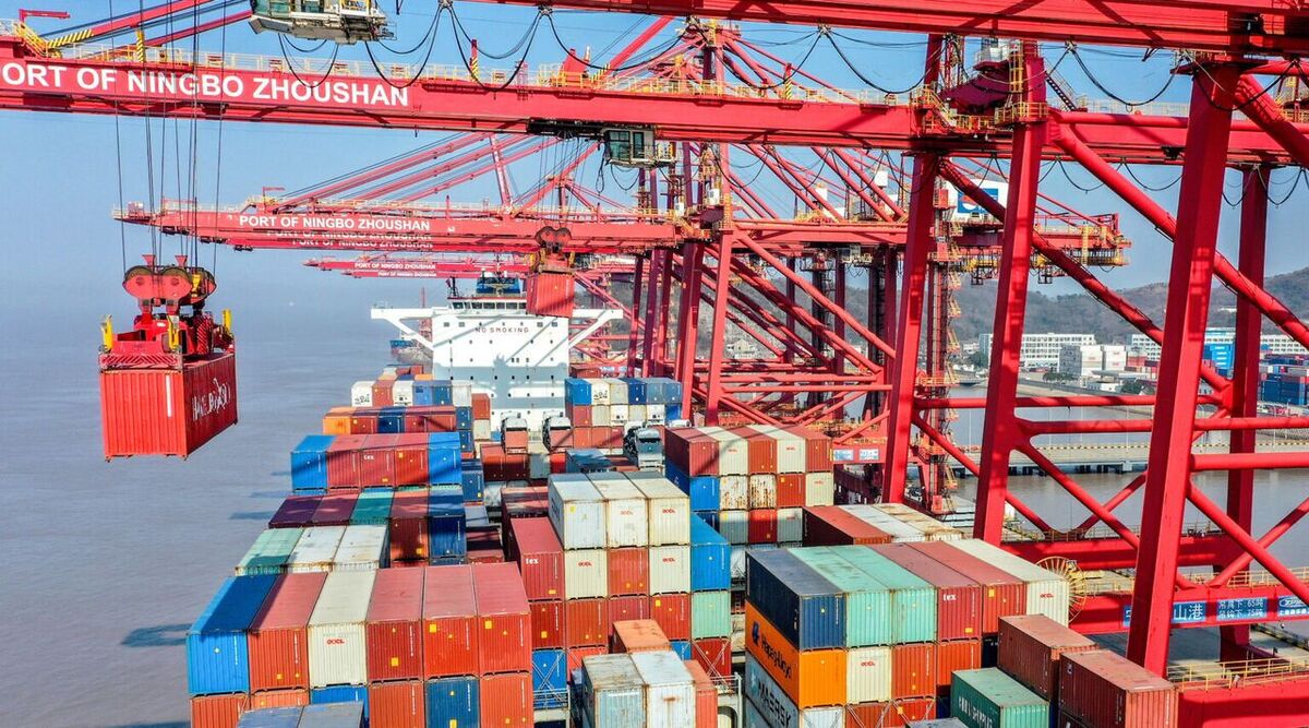 تجارت خارجی در ۱۲ روز جنگ پایدار ماند