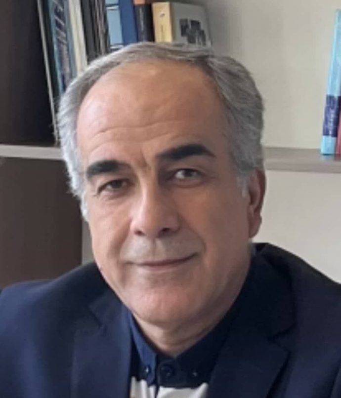 تأمین داخلی نوار نقاله: «کانیسا» با حمایت «ومعادن»، ۴ هزار تن از نیاز کشور را پوشش میدهد تأمین داخلی نوار نقاله: «کانیسا» با حمایت «ومعادن»، ۴ هزار تن از نیاز کشور را پوشش میدهد