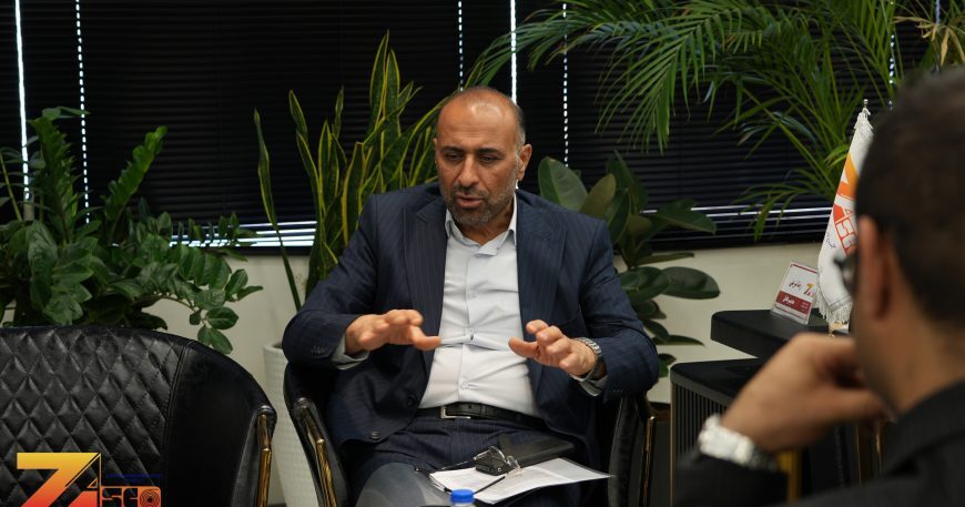 حضور فرماندار اندیمشک در شرکت فولاد زاگرس جهت رفع مشکلات اقتصادی این مجتمع حضور فرماندار اندیمشک در شرکت فولاد زاگرس جهت رفع مشکلات اقتصادی این مجتمع