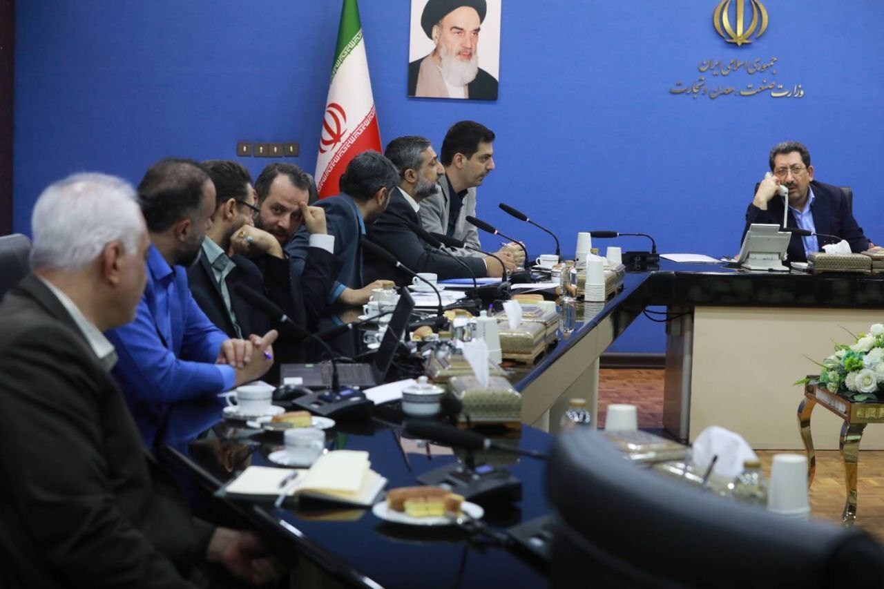 پیگیری ویژه وزارت صمت در تامین خودرو جانبازان/ هماهنگی مستقیم با دستگاههای اجرایی صورت گرفت پیگیری ویژه وزارت صمت در تامین خودرو جانبازان/ هماهنگی مستقیم با دستگاههای اجرایی صورت گرفت