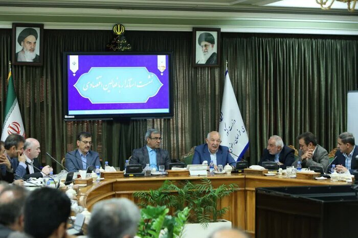معادن خراسان رضوی با مشکل معارضین و کمبود ماشین‌آلات مواجه است