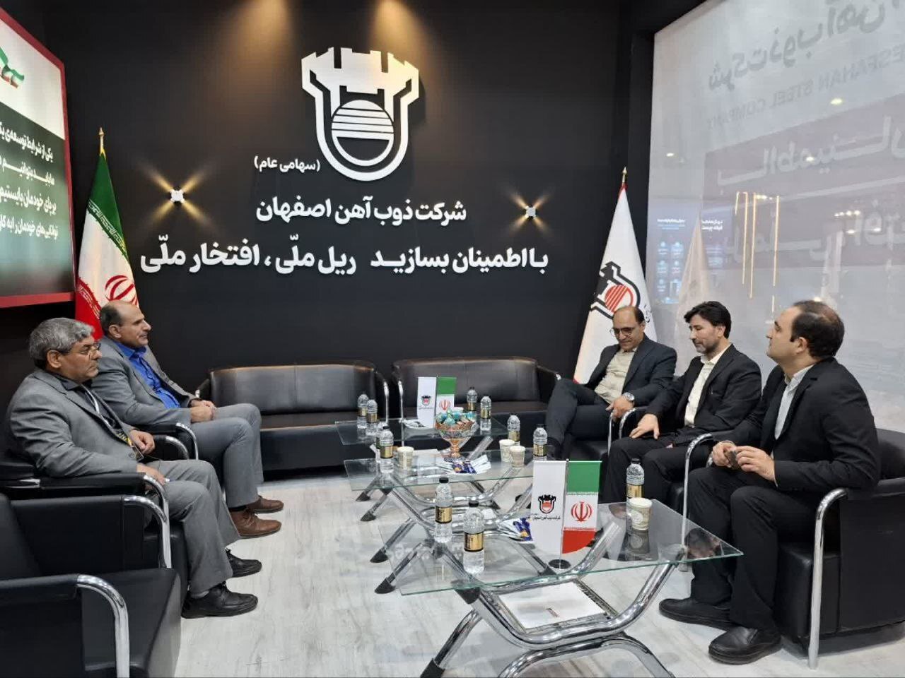 حضور چهره‌های صنعت فولاد در غرفه ذوب آهن اصفهان در هفدهمین نمایشگاه تخصصی متالورژی، فولاد، ریخته‌گری، ماشین‌آلات و صنایع وابسته