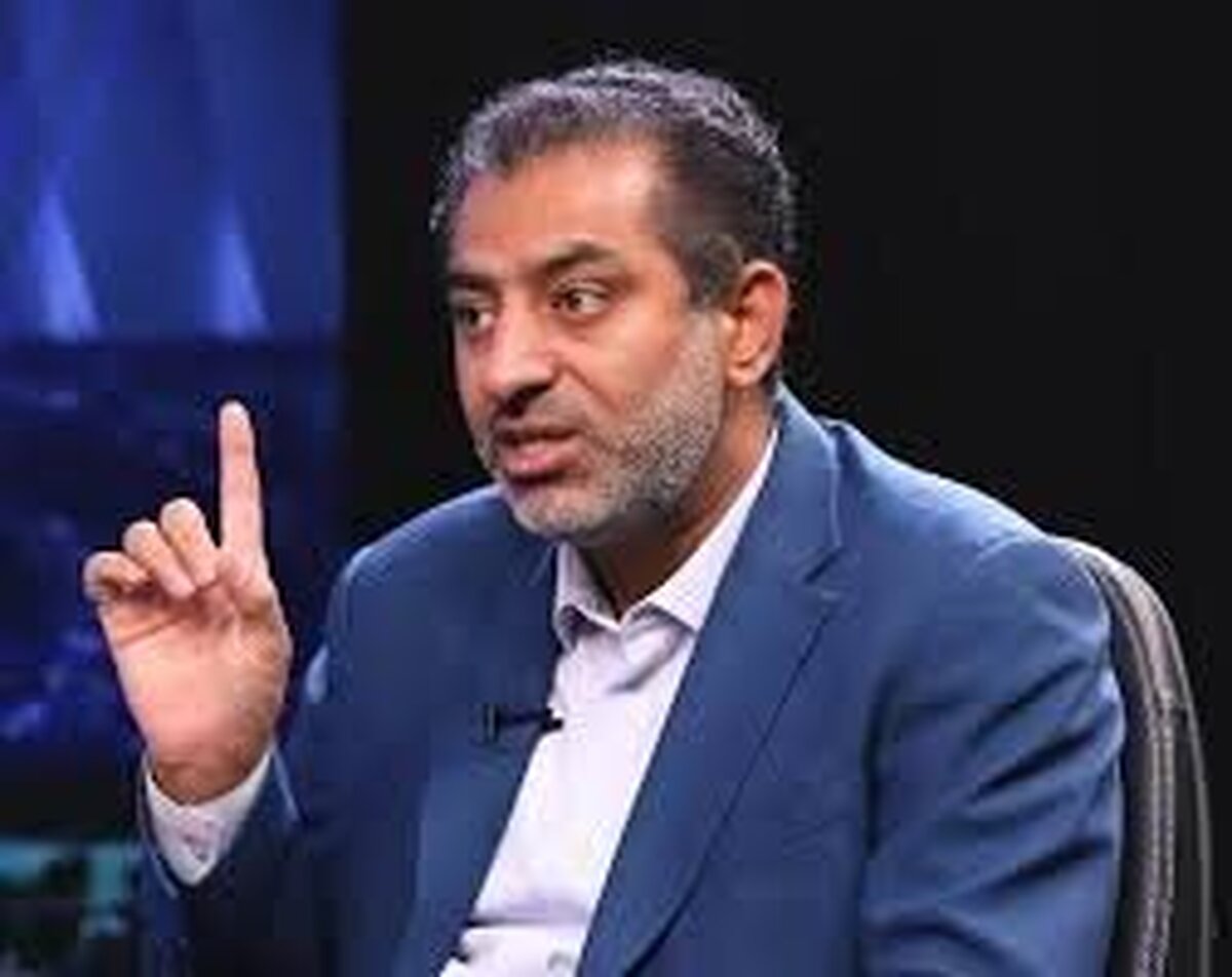 نحوه واگذاری خودروسازی‌ها شبهه دارد