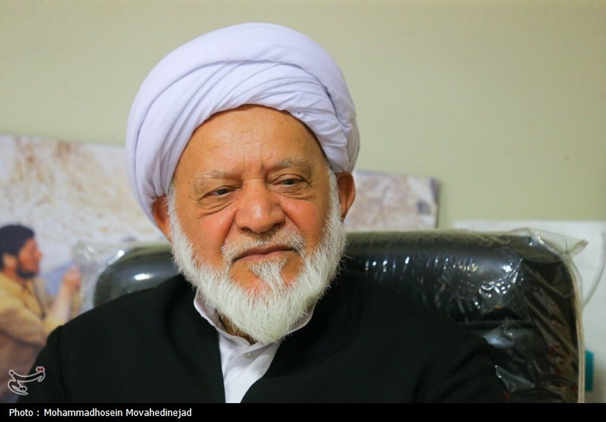 نرخ بهره بانکی منفی است/ ۱۰۰ درصد ارز صادراتی باید برگردد