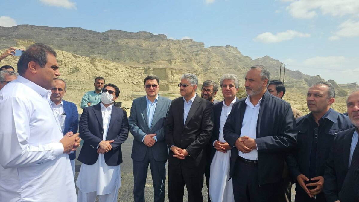 بازدید اعضای کمیسیون عمران از آخرین روند اجرای راه‌ آهن چابهار–زاهدان/ رضایی‌کوچی: نقش پرنگ تکمیل پروژه ریلی جنوب در اقتصاد کشور