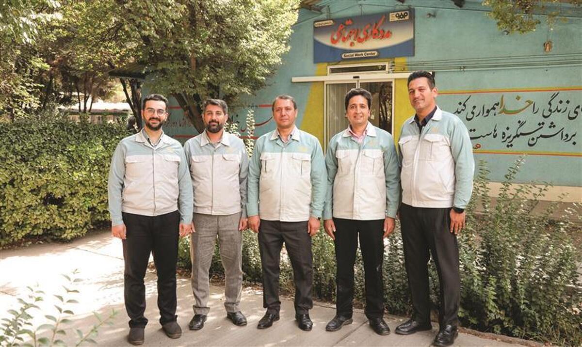 روشن کردن جرقه‌ای از امید و ارزشمندی در دل انسان‌ها
