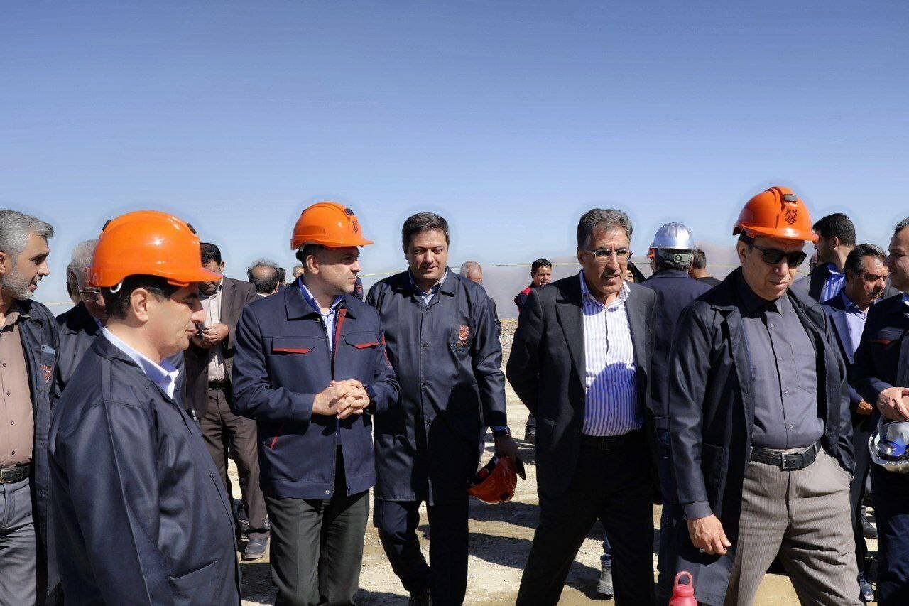 بازدید اعضای کمیسیون صنایع و معادن مجلس از مجتمع مس سونگون بازدید اعضای کمیسیون صنایع و معادن مجلس از مجتمع مس سونگون