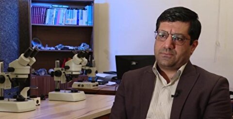 رونمایی از سنگ ۹۶۷ کیلویی در گلستان، «شو تبلیغاتی» بود