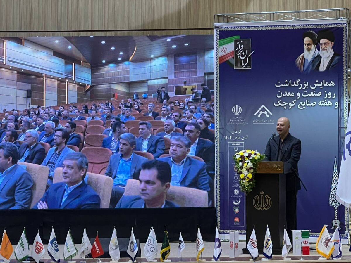 صنعت کشور قربانی؛ سیاست‌های چندنرخی ارز و قیمت‌گذاری دستوری