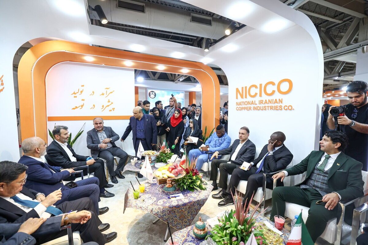 بازدید سفرای ۱۲ کشور از غرفه شرکت ملی صنایع مس ایران در نمایشگاه ایران کانمین ۲۰۲۵