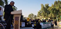 دانش‌آموزان مجموعه مدارس امام حسین (ع) شعار مرگ بر آمریکا سر دادند
