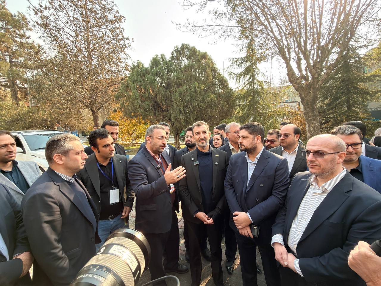 نخستین دستگاه «سولارواش» ساخت چادرملو توسط رییس هیأت عامل ایمیدرو رونمایی شد نخستین دستگاه «سولارواش» ساخت چادرملو توسط رییس هیأت عامل ایمیدرو رونمایی شد