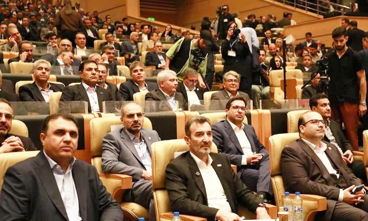 با حضور مدیرعامل شرکت فولاد هرمزگان، بیست‌وهفتمین سمپوزیوم فولاد کیش آغاز شد