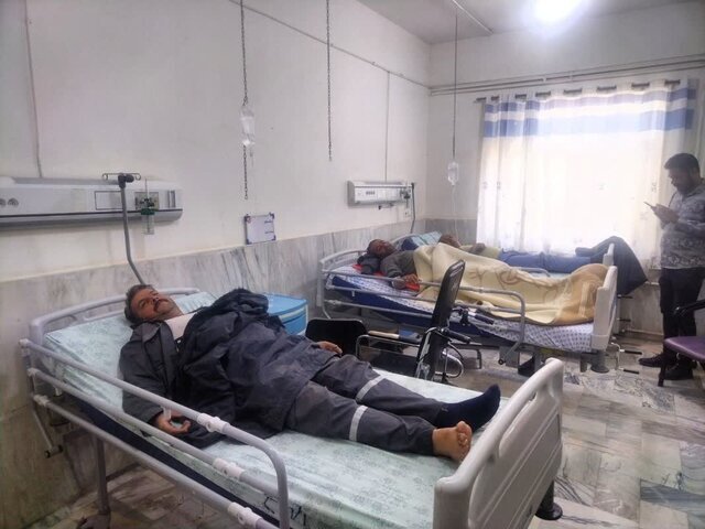 حال عمومی همه مصدومان حادثه واژگونی مینیبوس کارگران معدن رضایتبخش است حال عمومی همه مصدومان حادثه واژگونی مینیبوس کارگران معدن رضایتبخش است