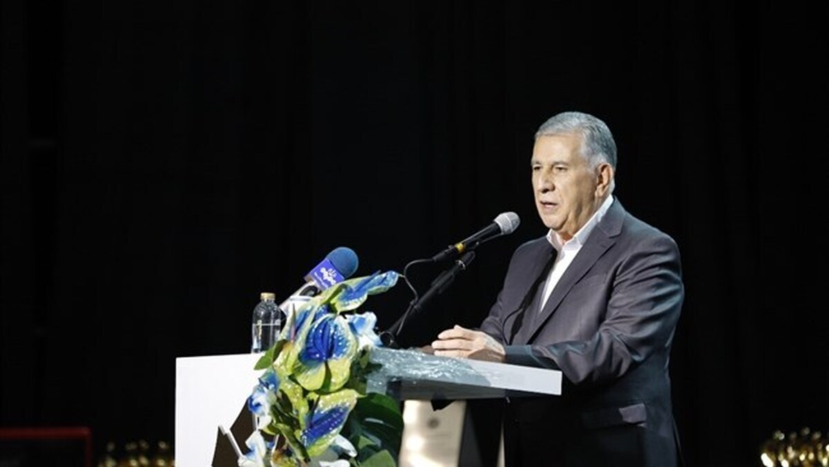ایجاد و توسعه دفاتر خدمات هوش مصنوعی در SME ها/ قبل از ارسال لایحه بودجه ۱۴۰۵ به مجلس، درباره افزایش مخاطره‌آمیز بار مالیاتی بنگاه‌ها تدبیر شود