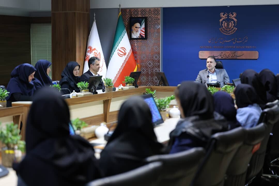 استفاده حداکثری از توان بانوان با توجه به صلاحیت دانشی و تجربی در شرکت ملی مس استفاده حداکثری از توان بانوان با توجه به صلاحیت دانشی و تجربی در شرکت ملی مس