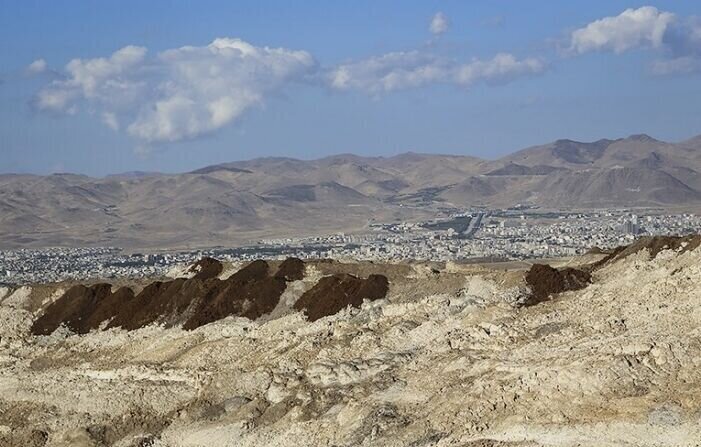 پسماندِ «روی» در زنجان؛ از زخم کهنه بر محیط زیست تا گنج پرمناقشه