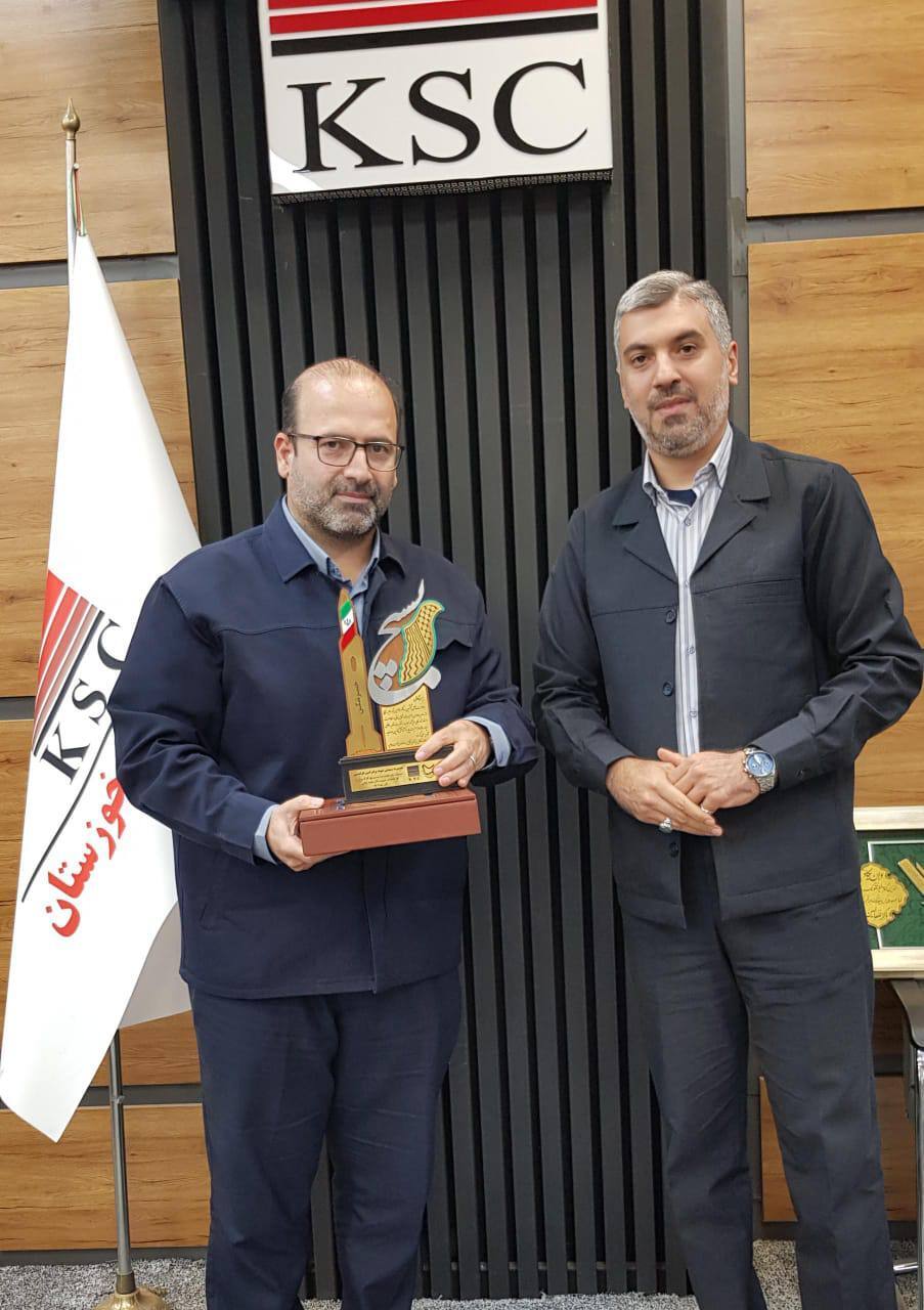 فرمانده حوزه مقاومت بسیج شهید بقایی از امین ابراهیمی مدیرعامل شرکت فولاد خوزستان تقدیر کرد