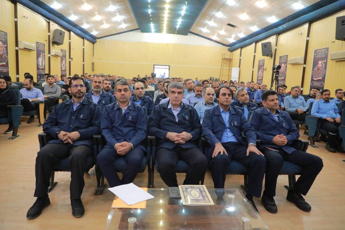 آیین اختتامیه ششمین جشنواره و نمایشگاه پژوهش و فناوری گروه ملی صنعتی فولاد ایران برگزار شد