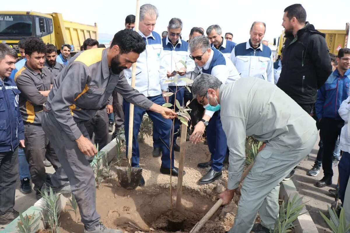 ادامه مسیر توسعه با تاکید بر محیط زیست