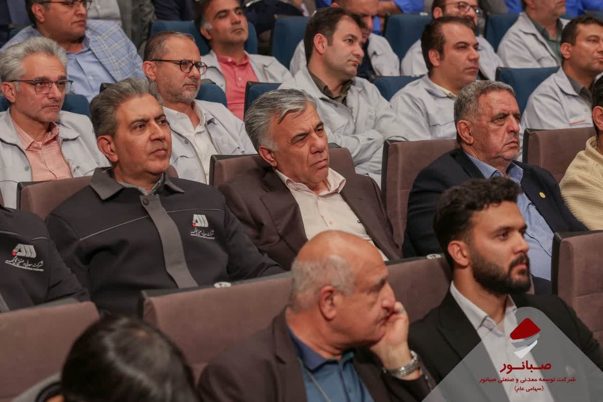 حضور مدیرعامل شرکت صبانور در آیین نکوداشت یاد رهبر شهید