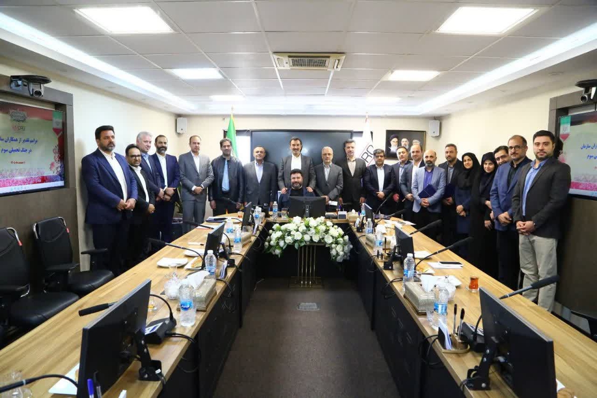 سمیعی‌نژاد: روحیه همبستگی کارکنان بخش معدن در حین جنگ؛ ستودنی بود