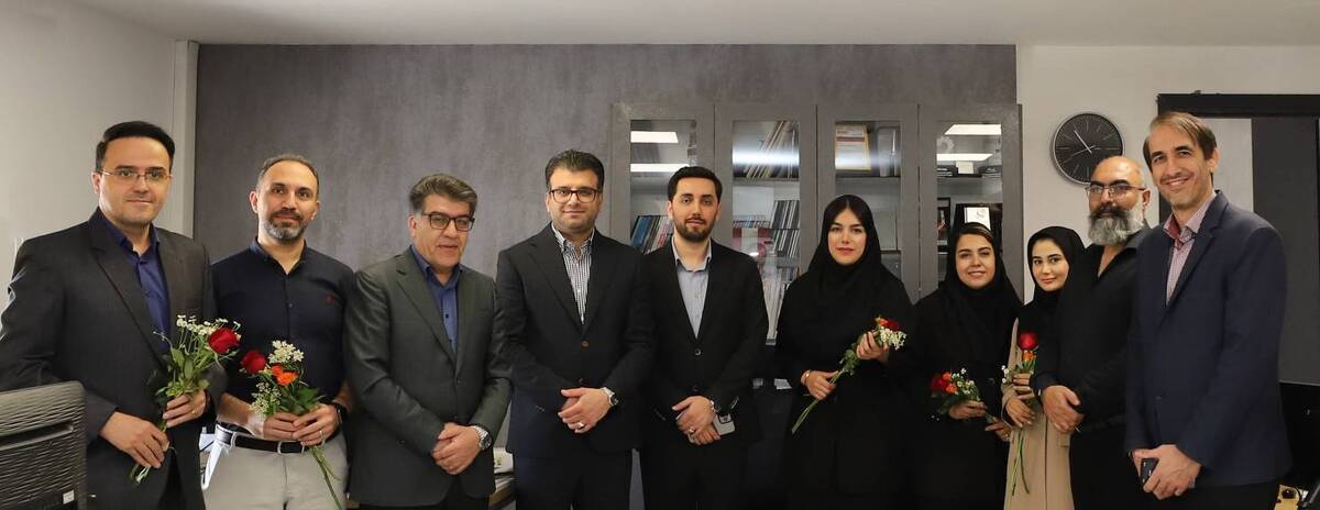 روابط عمومی پیشانی هر مجموعه است
