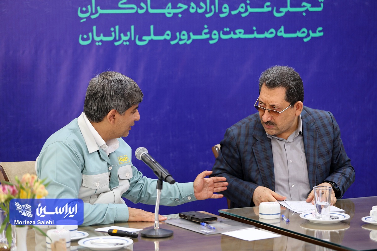 کوره ۸ فولاد مبارکه چگونه از دل خط آتش برخاست؟ کوره ۸ فولاد مبارکه چگونه از دل خط آتش برخاست؟