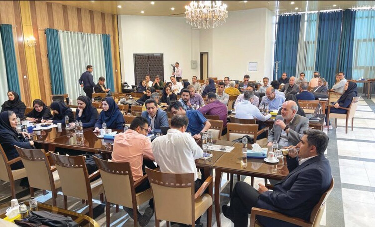 بازنگری فشرده استراتژی‌ها، اهداف و پروژه‌های استراتژیک فولاد مبارکه