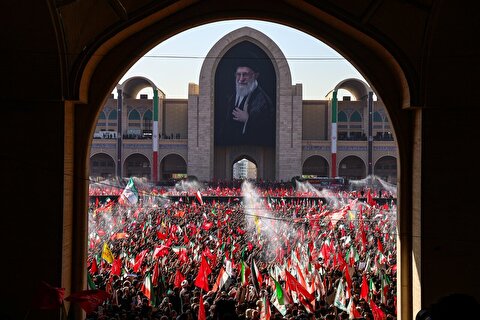 رهبر شهید، معدن و سربلندی ایران