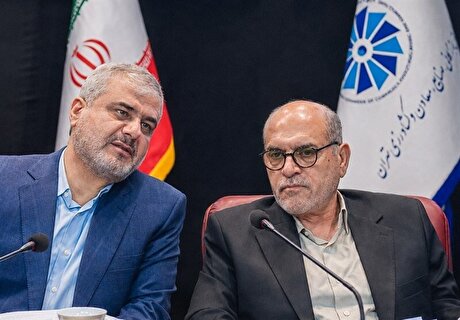 مسدودسازی حساب‌های بانکی فعالان اقتصادی فقط به میزان بدهی باشد