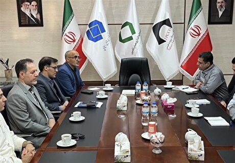 مطالبات کارگران زغال‌ سنگ طبس روی میز مدیرکل تعاون خراسان جنوبی