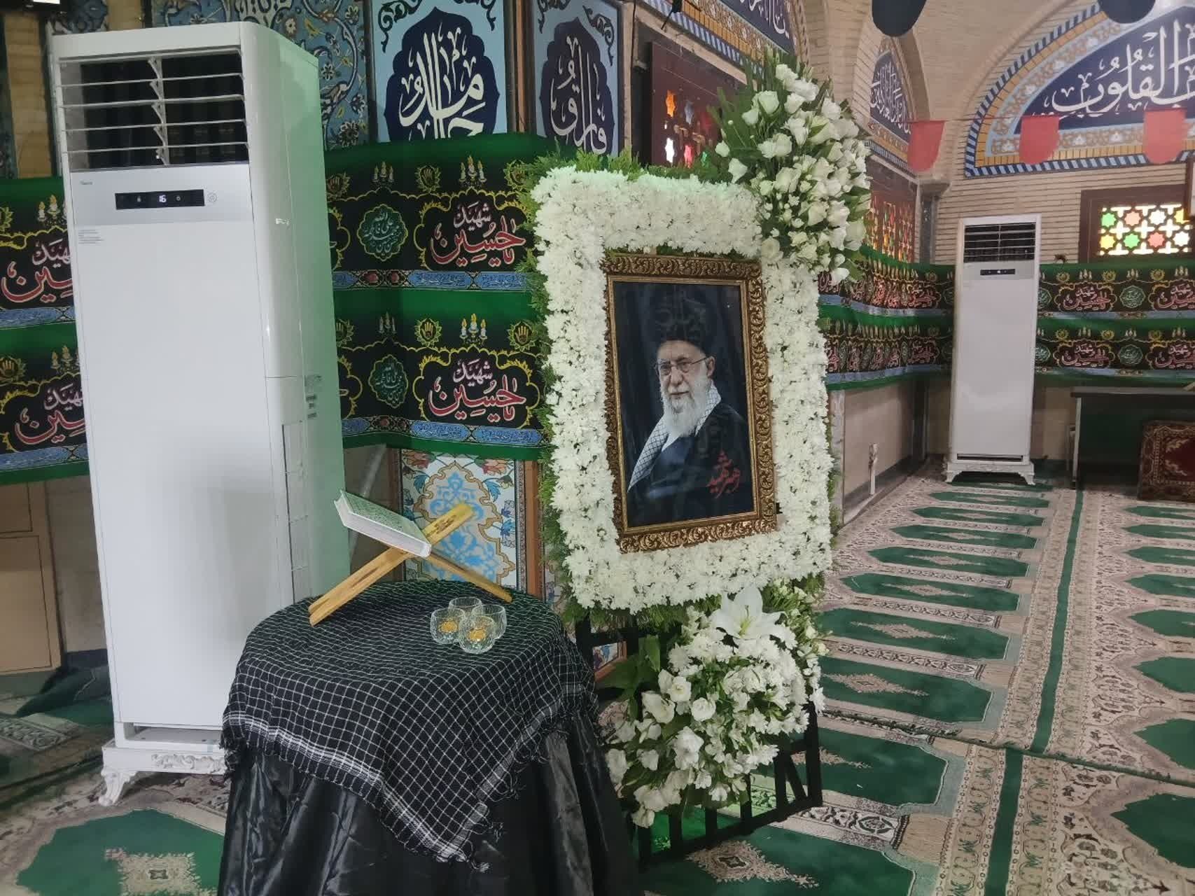 مراسم بزرگداشت قائد شهید امت حضرتآیتاللهعظمی سیدعلی خامنهای (قدس ره) مراسم بزرگداشت قائد شهید امت حضرتآیتاللهعظمی سیدعلی خامنهای (قدس ره)