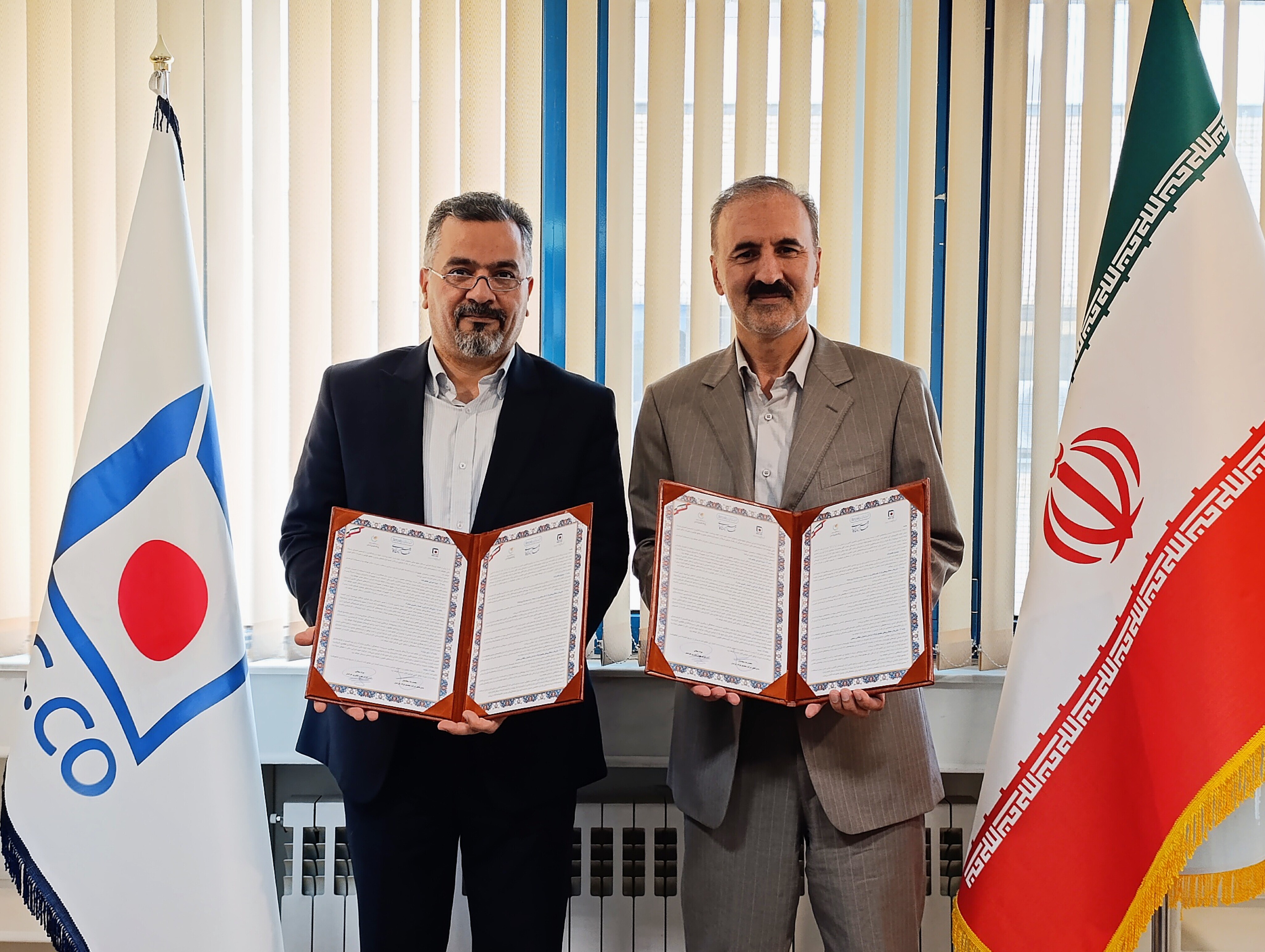 امضای تفاهم‌نامه همکاری میان پارک علم و فناوری خراسان رضوی و شرکت مجتمع فولاد خراسان