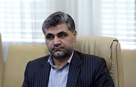 توسعه نیروگاه‌های تجدیدپذیر توسط صنایع، یک راهکار کوتاه‌مدت و مؤثر برای عبور از بحران ناترازی برق/ صنایع آستین‌ها را برای احداث نیروگاه‌های تجدیدپذیر بالا بزنند