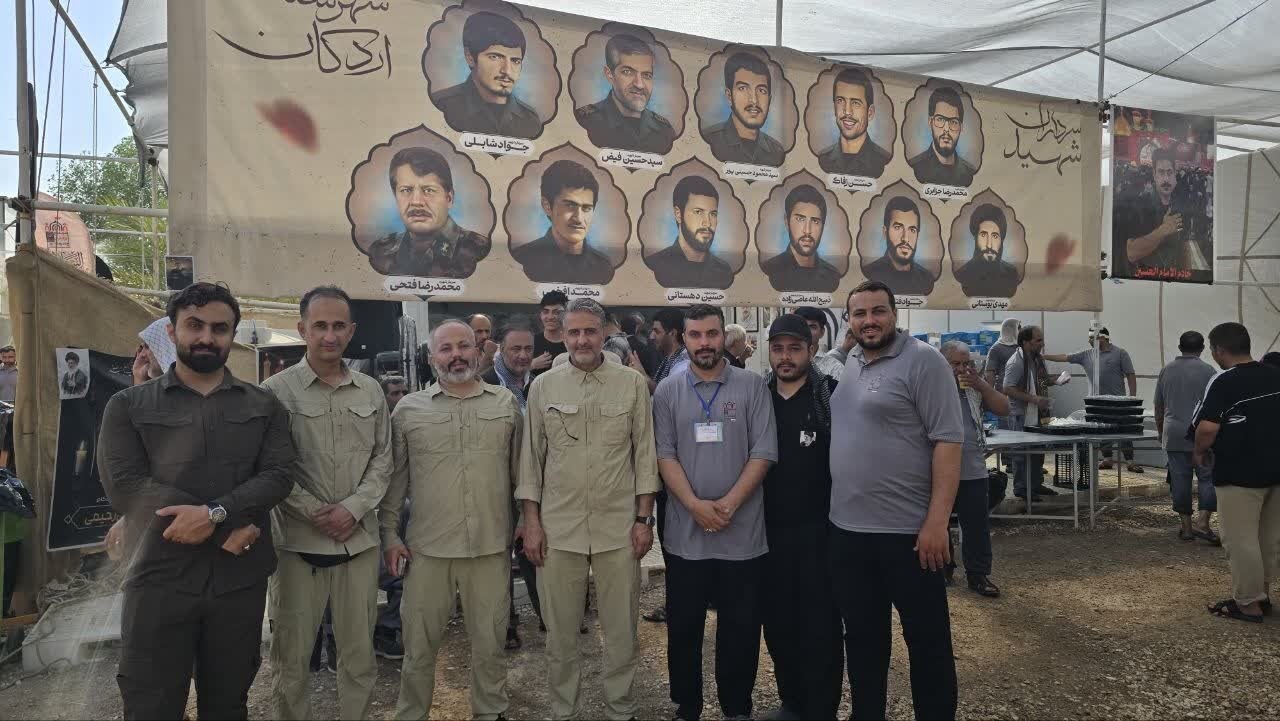 خدمترسانی پرسنل شرکت آهن و فولاد ارفع در کربلای معلی خدمترسانی پرسنل شرکت آهن و فولاد ارفع در کربلای معلی