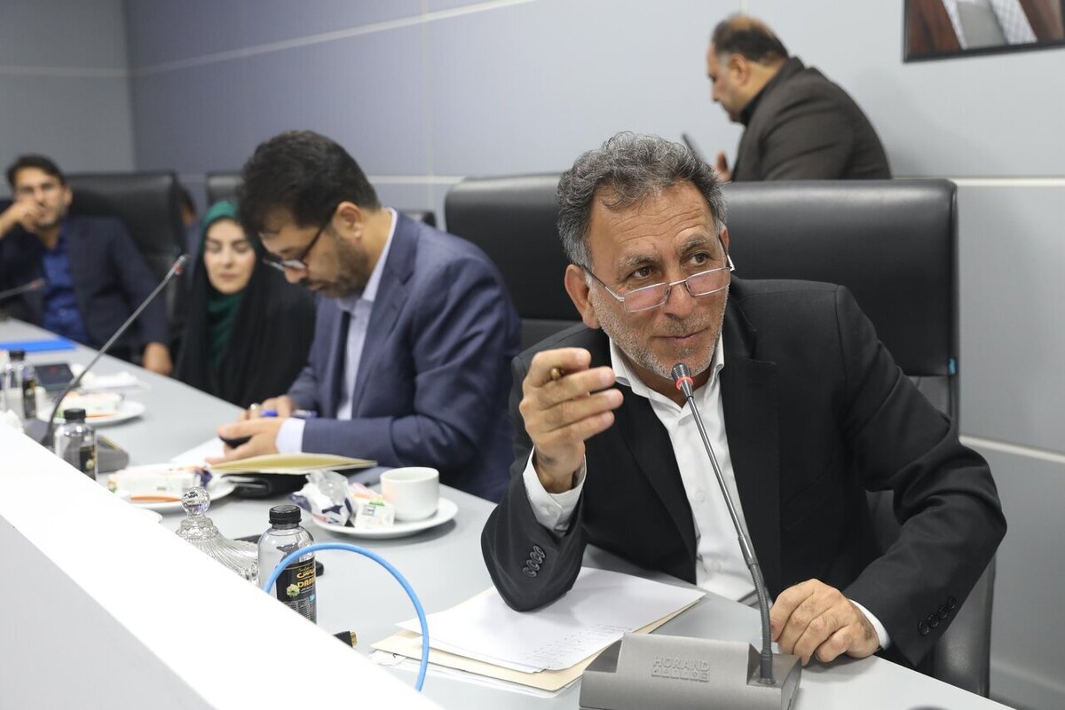 تأکید کمیسیون انرژی بر مدیریت ناترازی سوخت/ طرح‌های غیرقیمتی برای کنترل مصرف سوخت در دستور کار است