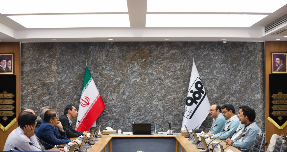 فولاد مبارکه سهم و نقش به سزایی در تأمین منابع مالیاتی کشور و تحقق اقتصاد مقاومتی دارد